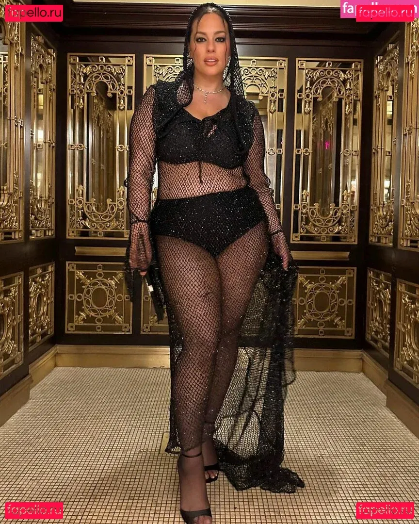 Ashley Graham Onlyfans Photo Gallery 
