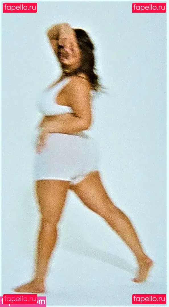 Ashley Graham Onlyfans Photo Gallery 