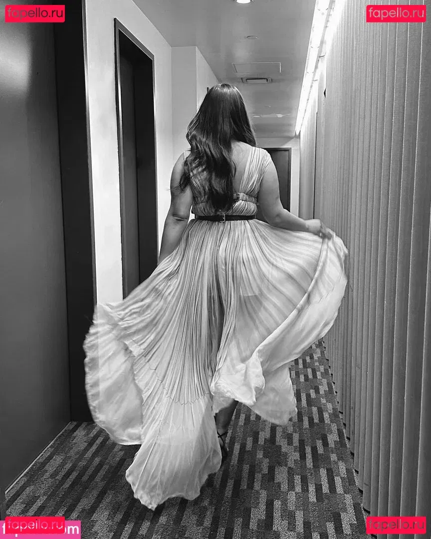 Ashley Graham Onlyfans Photo Gallery 