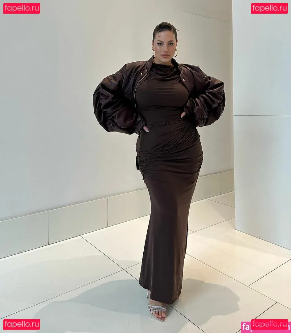 Ashley Graham Onlyfans Photo Gallery 