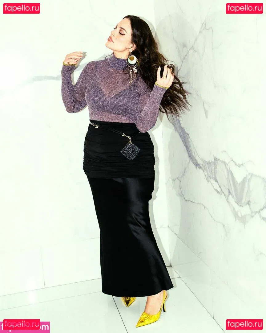 Ashley Graham Onlyfans Photo Gallery 