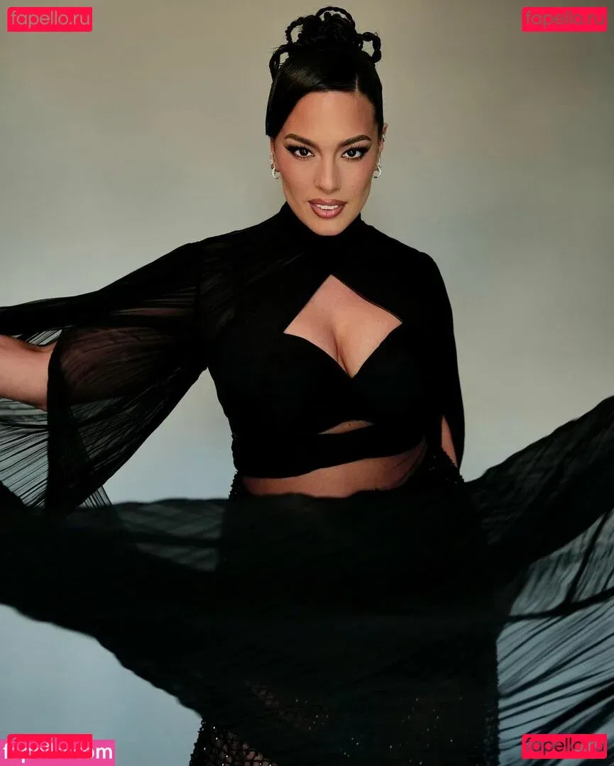 Ashley Graham Onlyfans Photo Gallery 