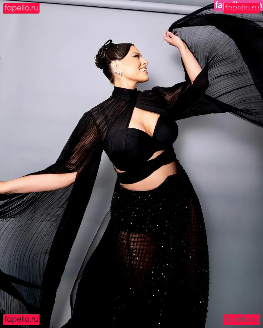 Ashley Graham Onlyfans Photo Gallery 