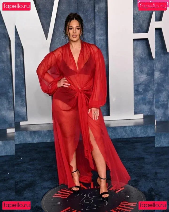 Ashley Graham Onlyfans Photo Gallery 