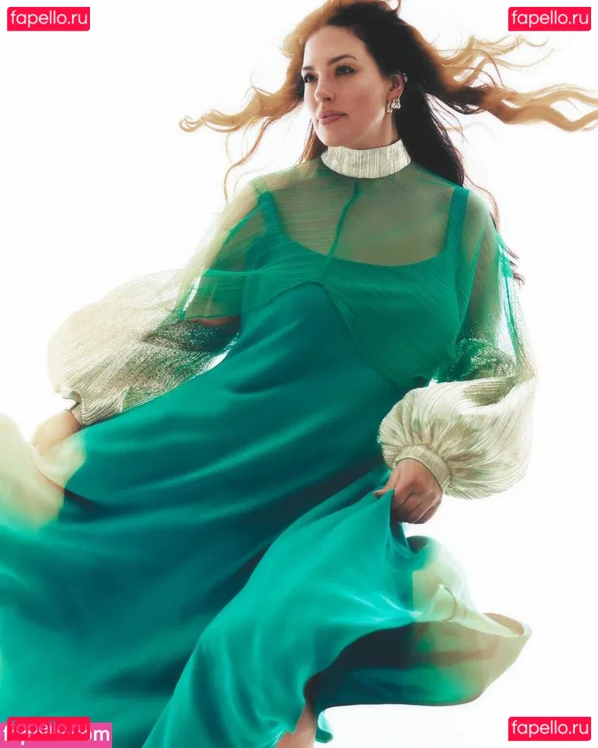 Ashley Graham Onlyfans Photo Gallery 