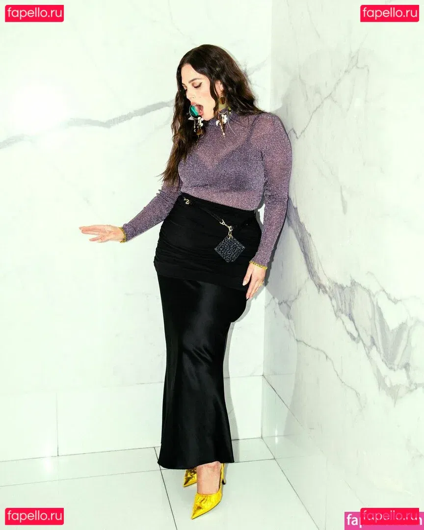 Ashley Graham Onlyfans Photo Gallery 