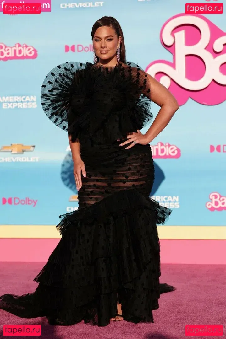 Ashley Graham Onlyfans Photo Gallery 