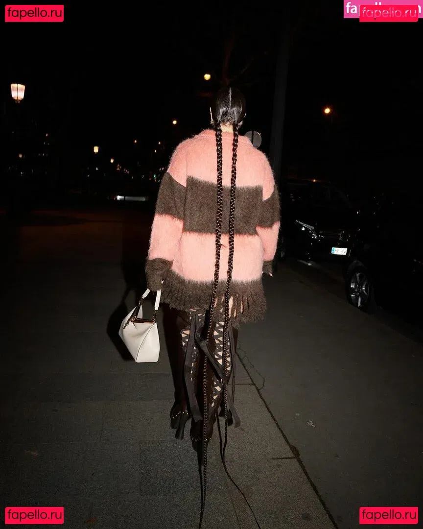 Ashley Graham Onlyfans Photo Gallery 