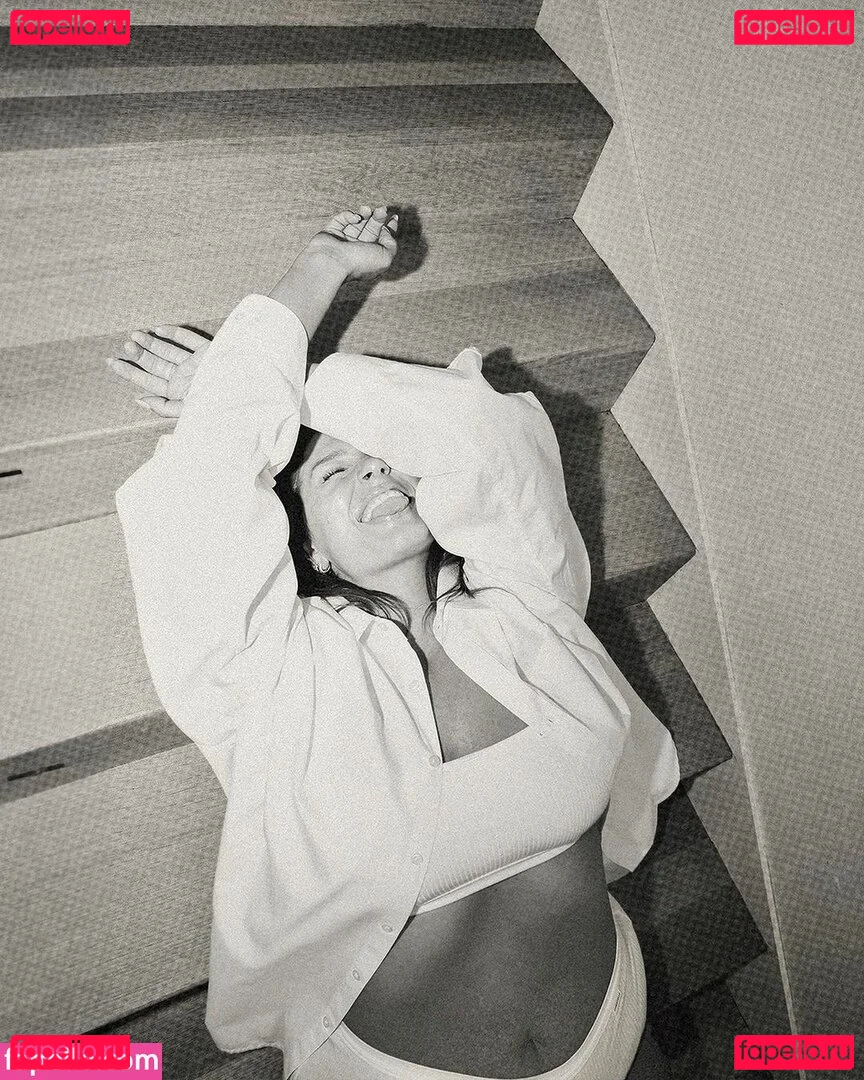 Ashley Graham Onlyfans Photo Gallery 