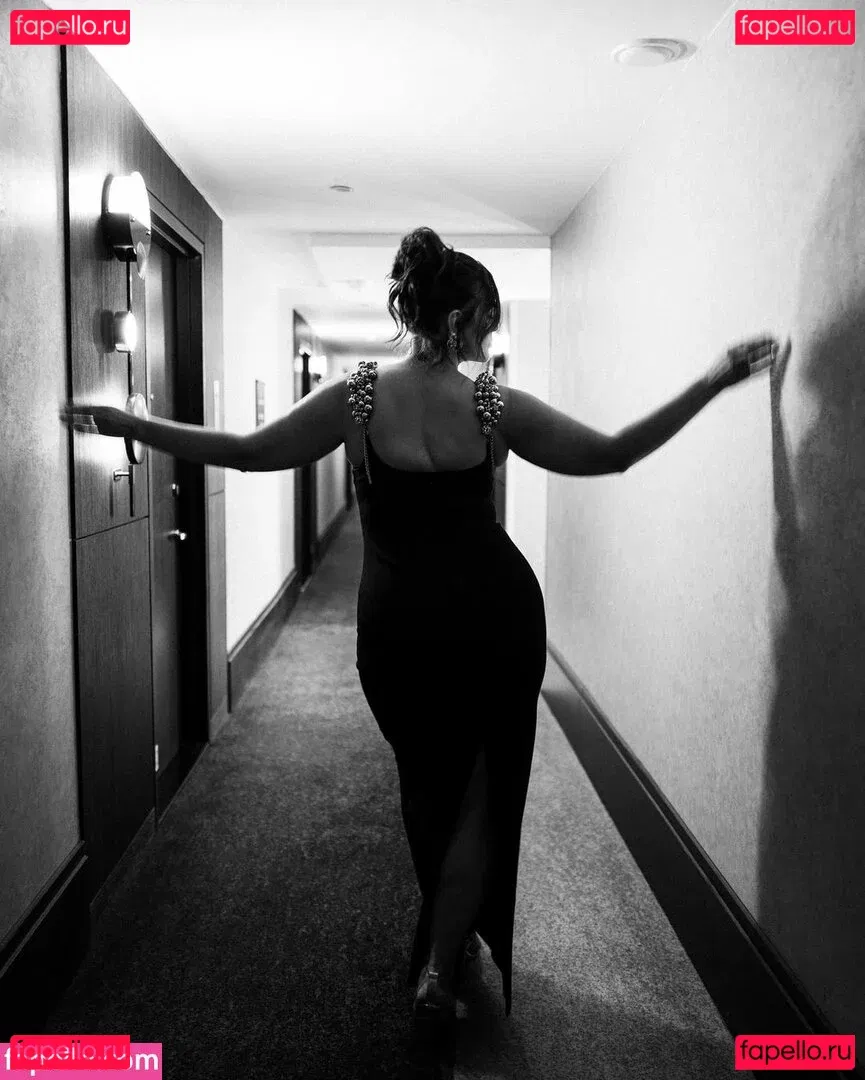 Ashley Graham Onlyfans Photo Gallery 