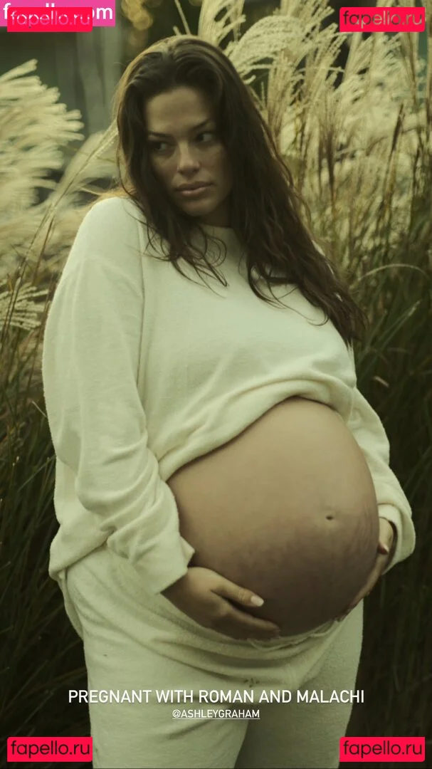 Ashley Graham Onlyfans Photo Gallery 