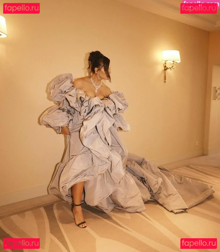 Ashley Graham Onlyfans Photo Gallery 