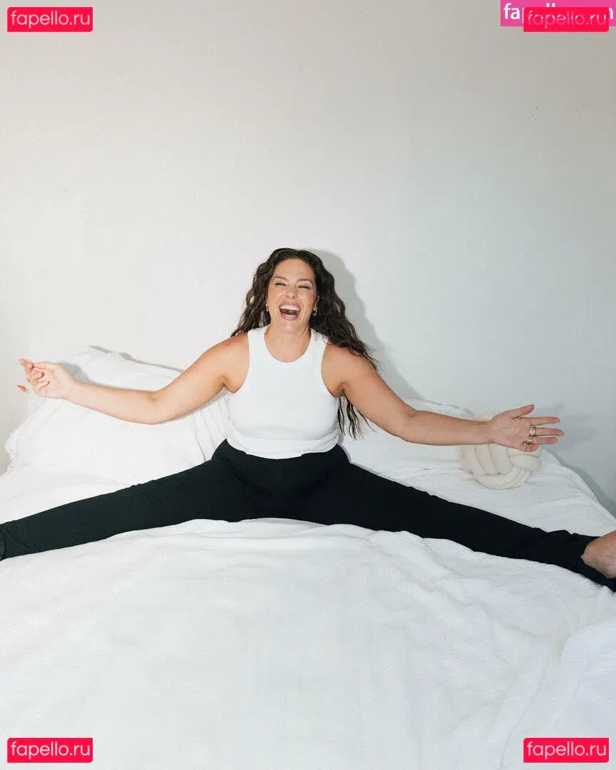 Ashley Graham Onlyfans Photo Gallery 