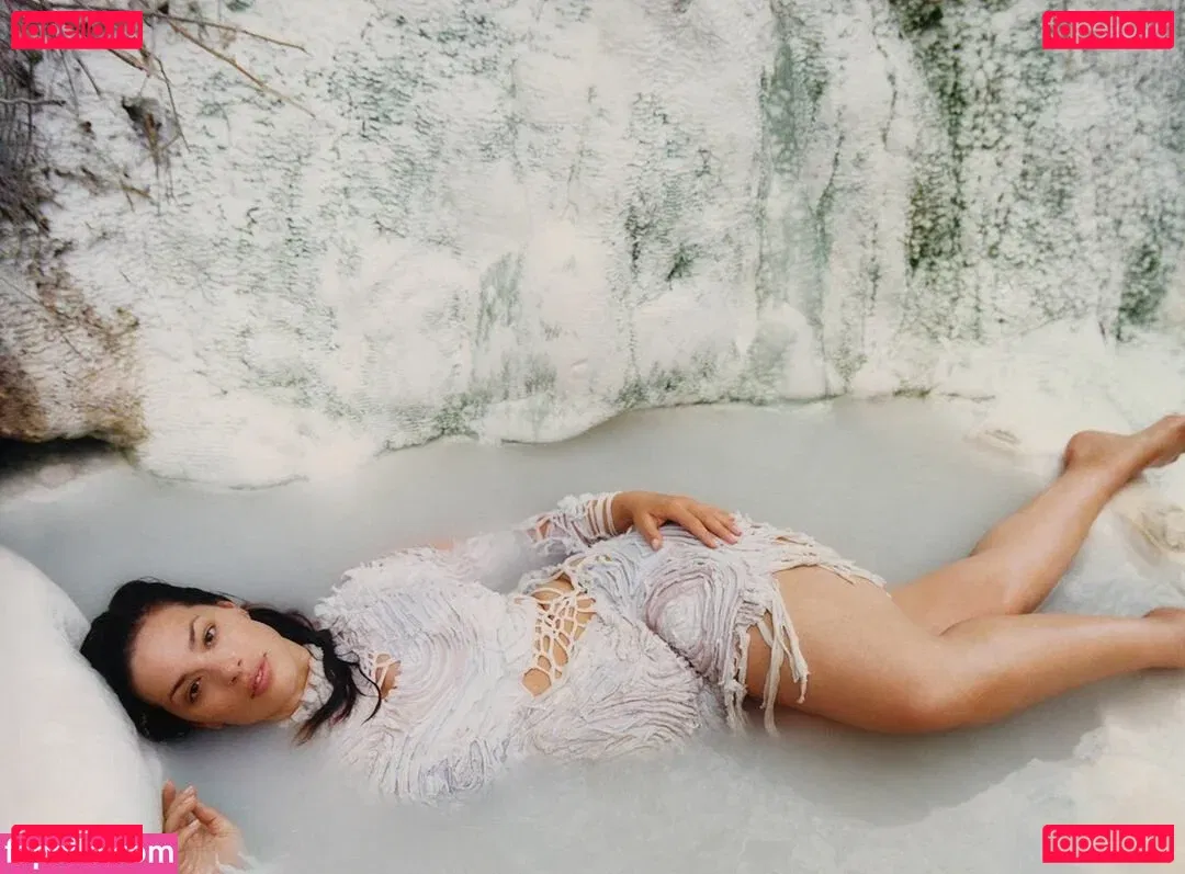 Ashley Graham Onlyfans Photo Gallery 