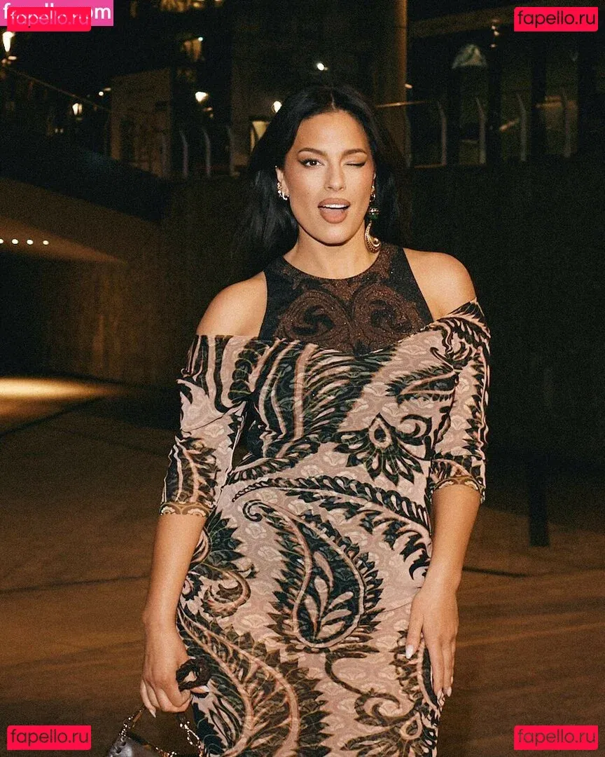 Ashley Graham Onlyfans Photo Gallery 