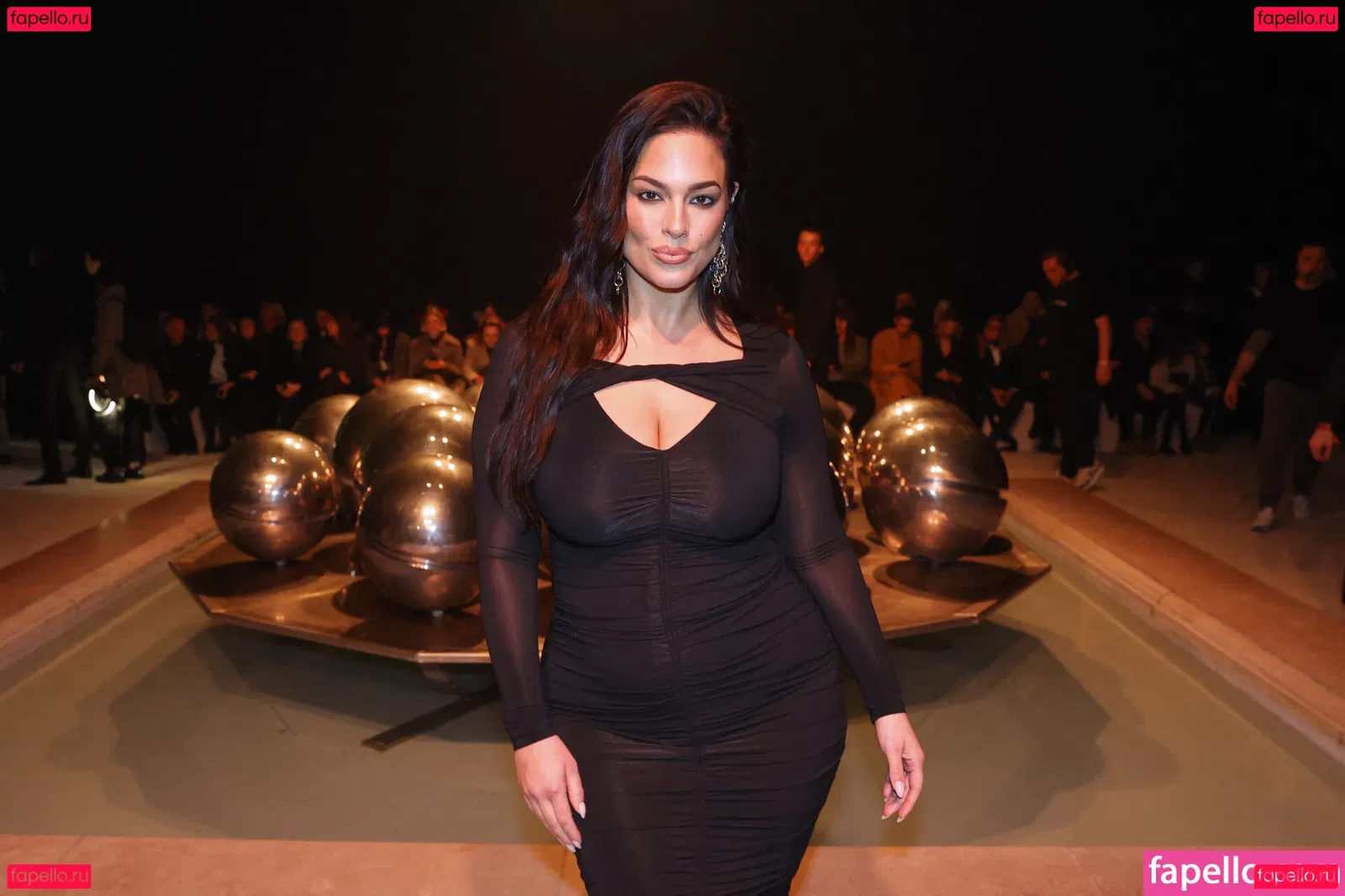 Ashley Graham Onlyfans Photo Gallery 