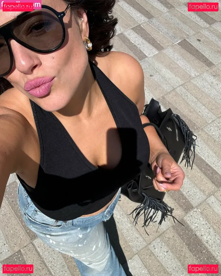 Ashley Graham Onlyfans Photo Gallery 