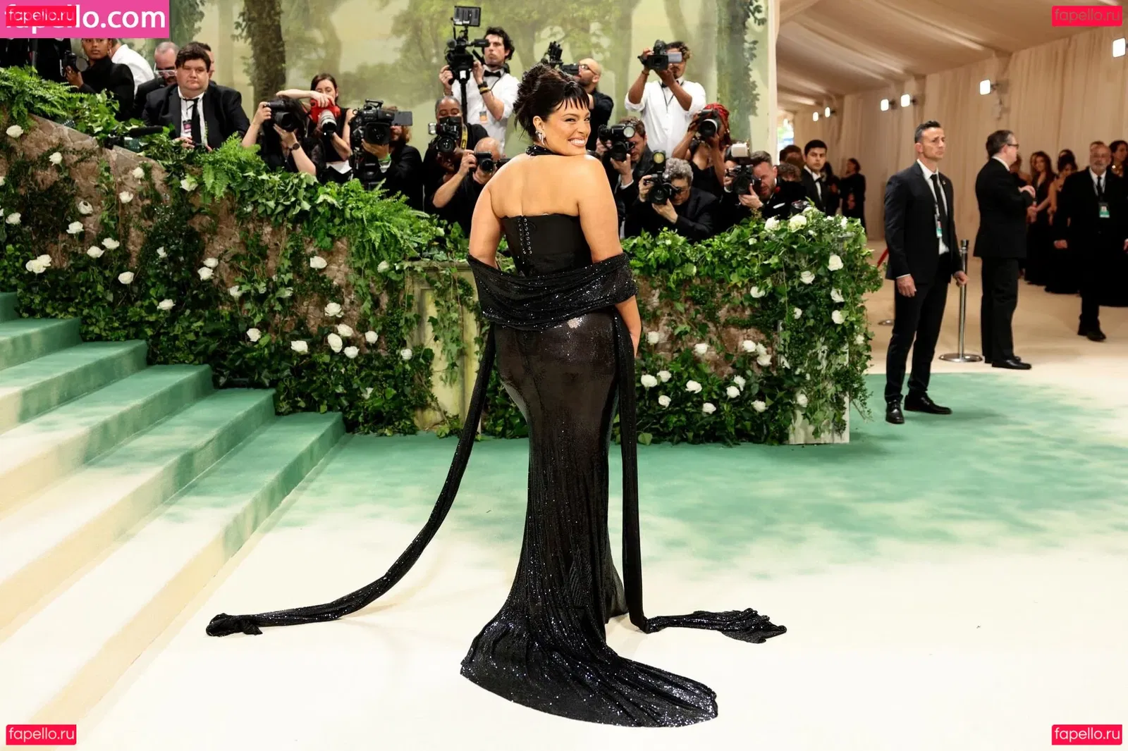 Ashley Graham Onlyfans Photo Gallery 