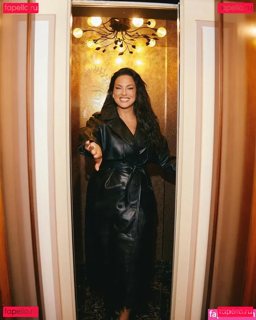 Ashley Graham Onlyfans Photo Gallery 