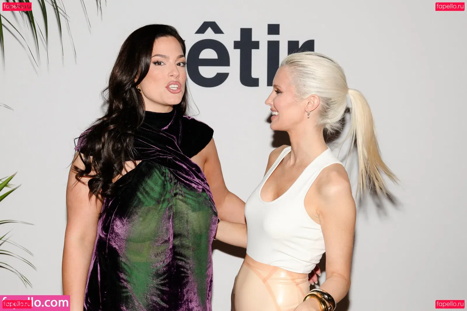 Ashley Graham Onlyfans Photo Gallery 