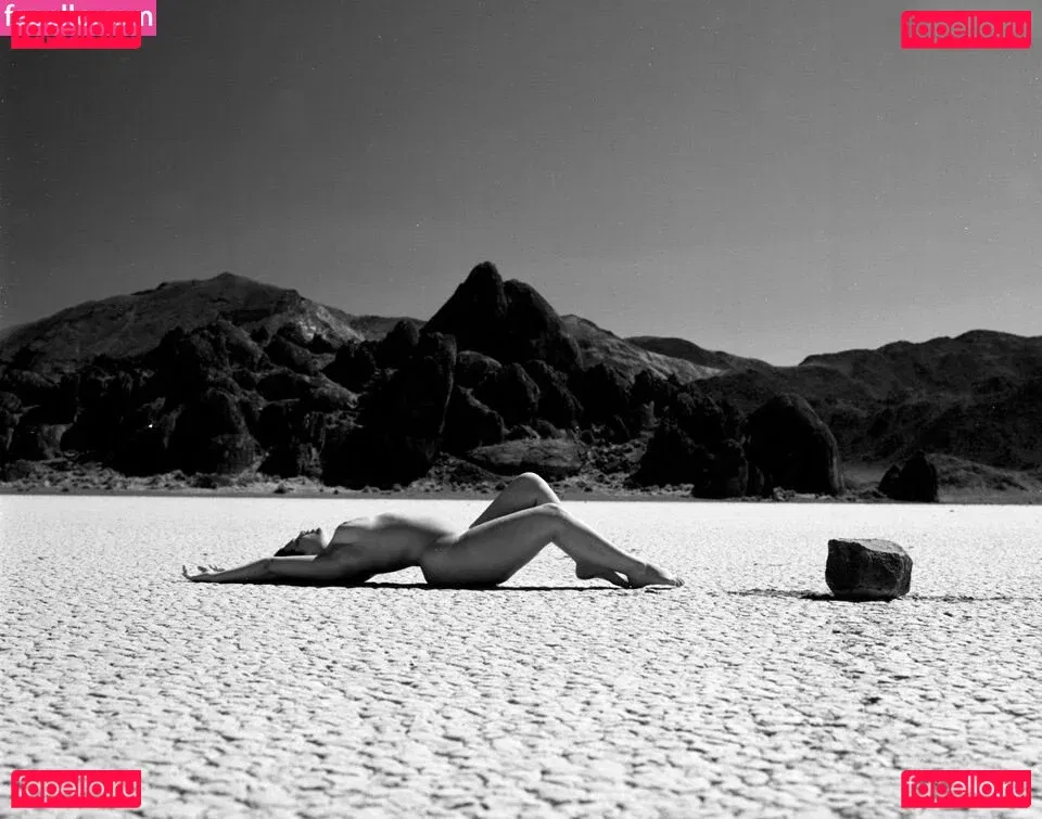 Ashley Graham Onlyfans Photo Gallery 