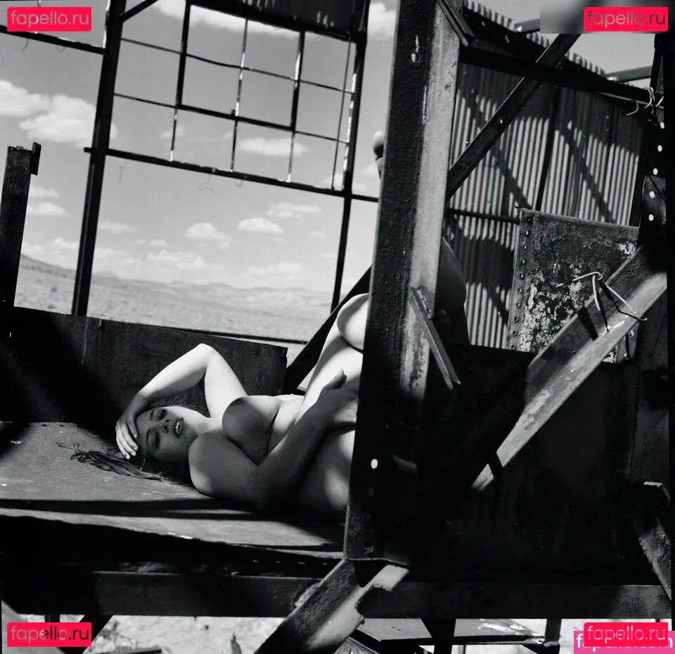 Ashley Graham Onlyfans Photo Gallery 