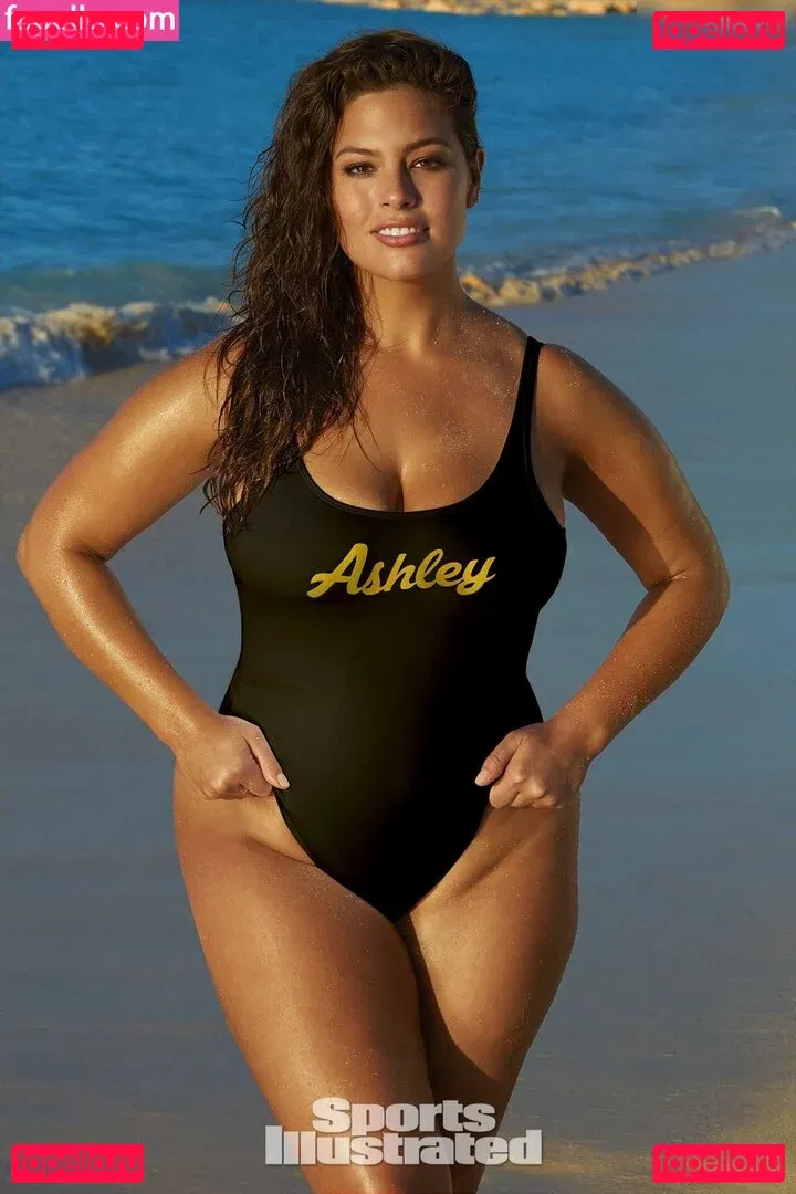 Ashley Graham Onlyfans Photo Gallery 