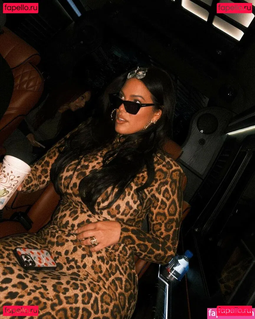 Ashley Graham Onlyfans Photo Gallery 