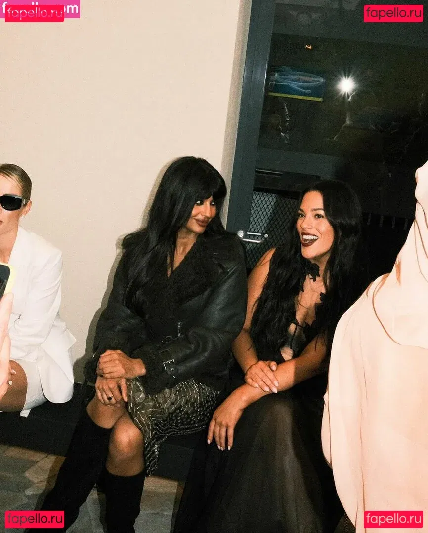 Ashley Graham Onlyfans Photo Gallery 