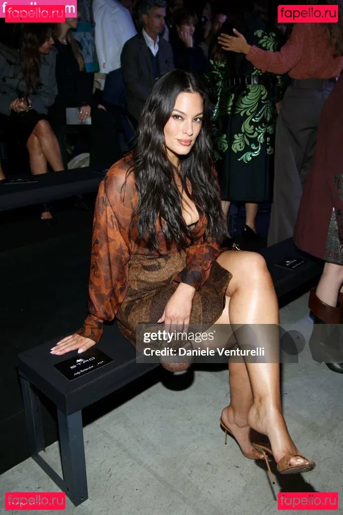 Ashley Graham Onlyfans Photo Gallery 