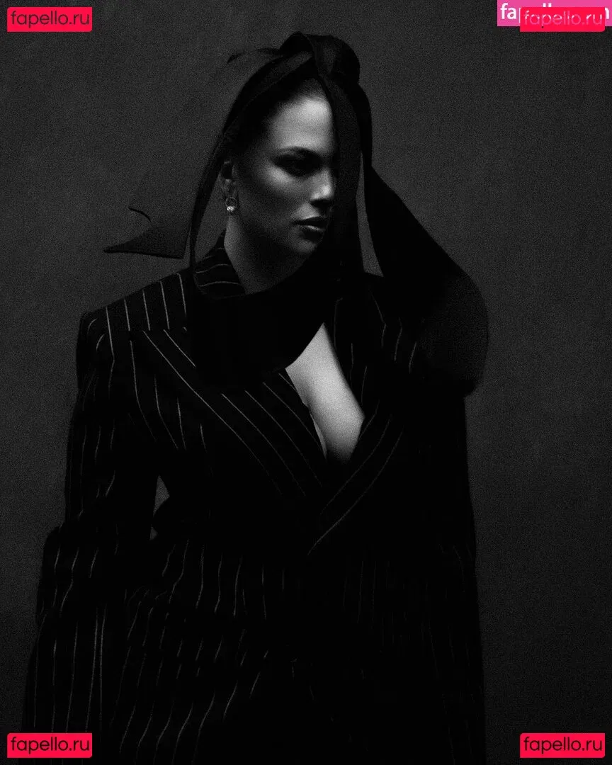 Ashley Graham Onlyfans Photo Gallery 