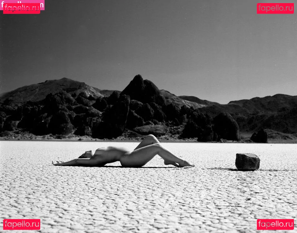 Ashley Graham Onlyfans Photo Gallery 