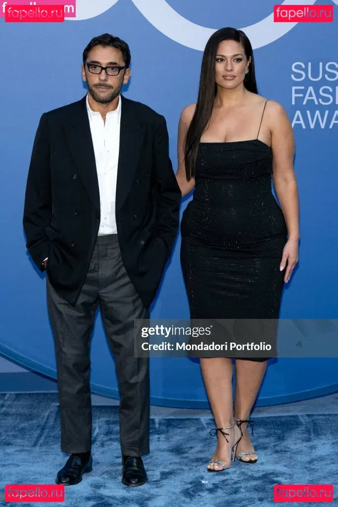 Ashley Graham Onlyfans Photo Gallery 