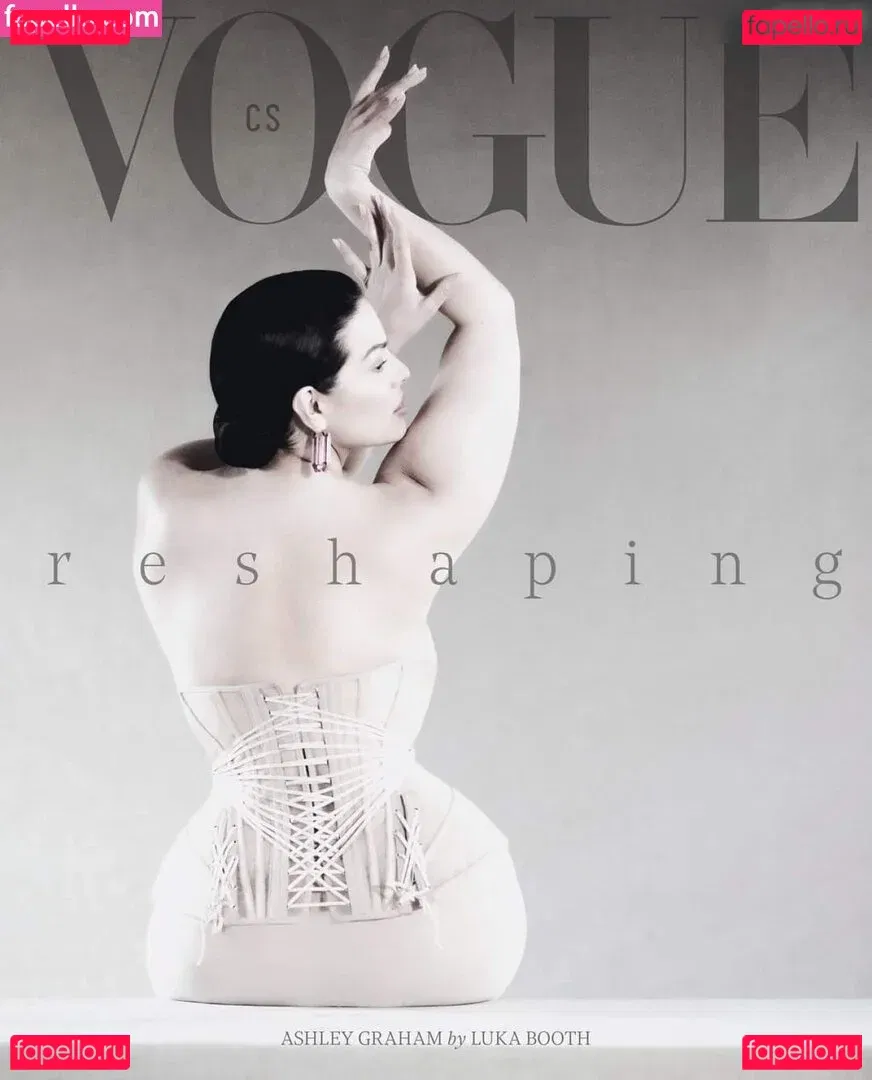 Ashley Graham Onlyfans Photo Gallery 