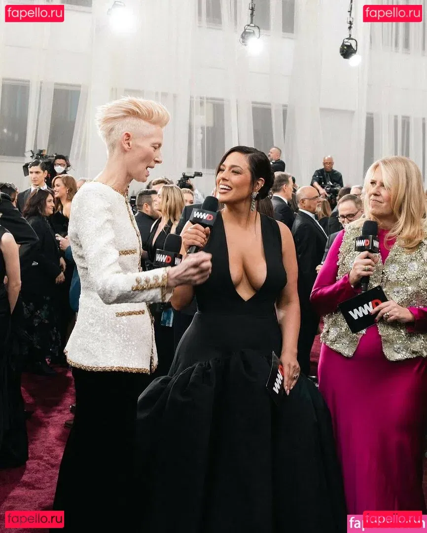 Ashley Graham Onlyfans Photo Gallery 