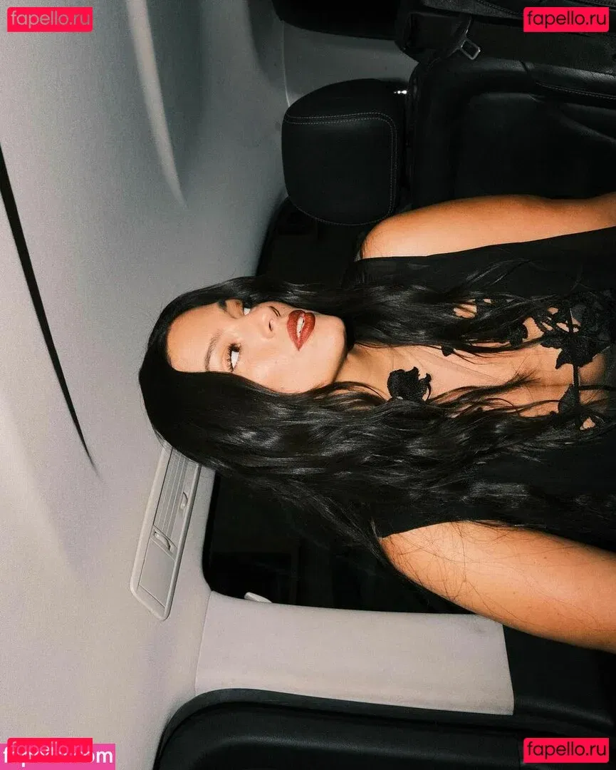 Ashley Graham Onlyfans Photo Gallery 