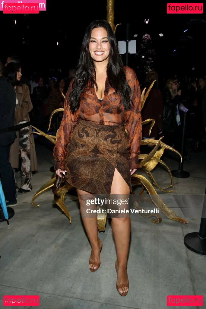 Ashley Graham Onlyfans Photo Gallery 