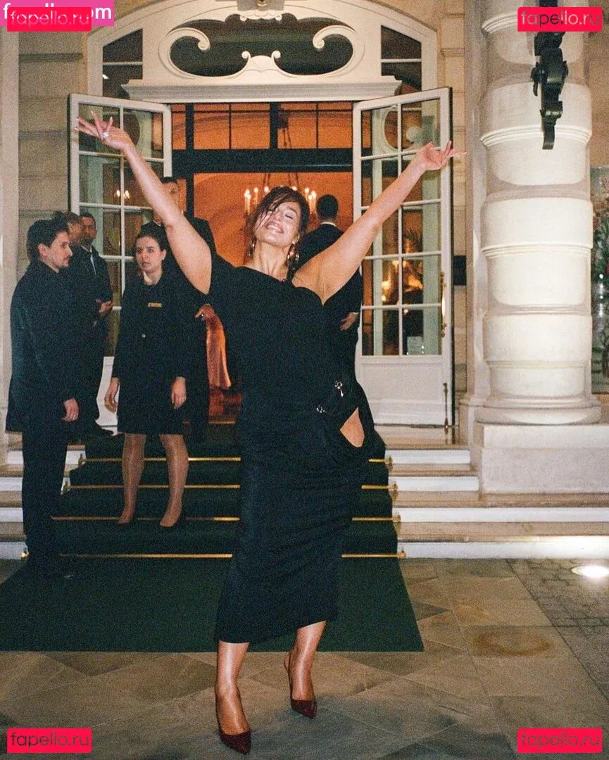 Ashley Graham Onlyfans Photo Gallery 