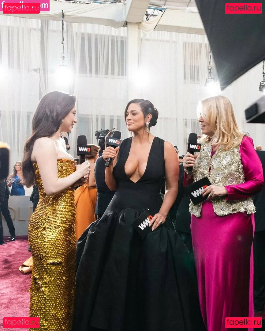 Ashley Graham Onlyfans Photo Gallery 