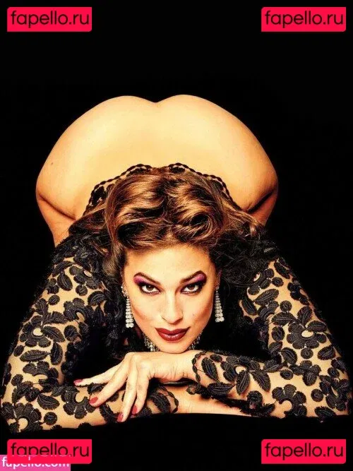 Ashley Graham Onlyfans Photo Gallery 