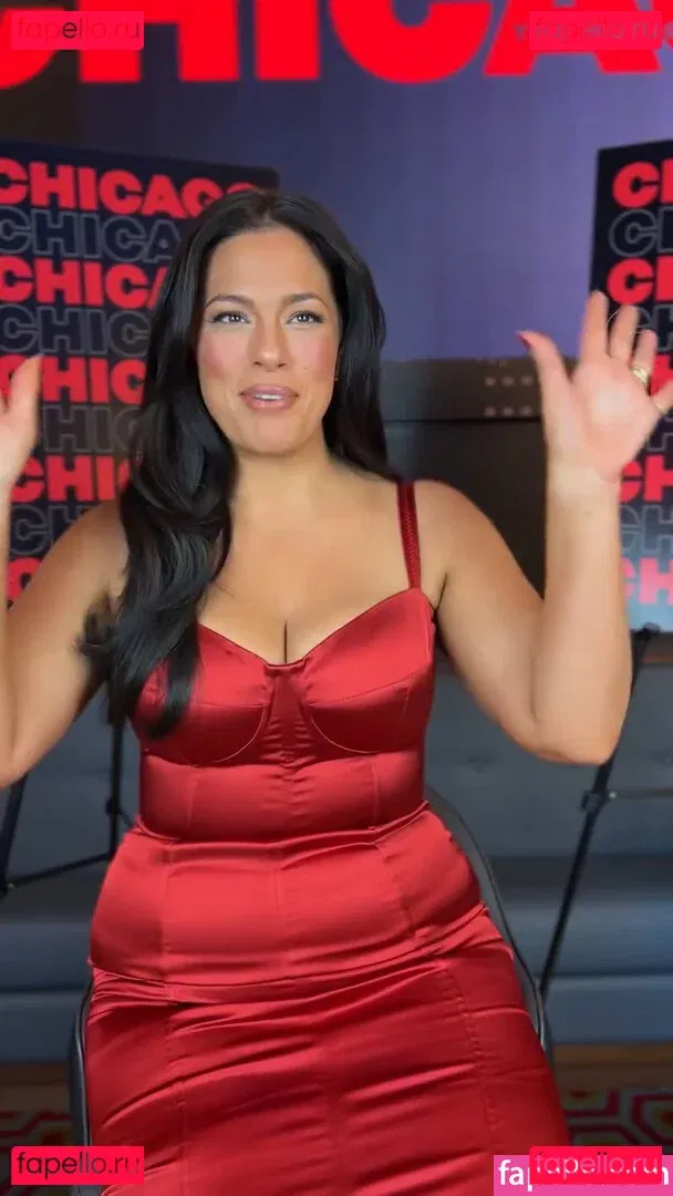 Ashley Graham Onlyfans Photo Gallery 