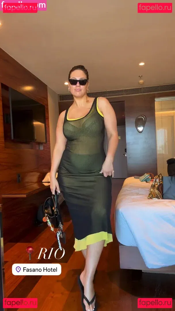 Ashley Graham Onlyfans Photo Gallery 