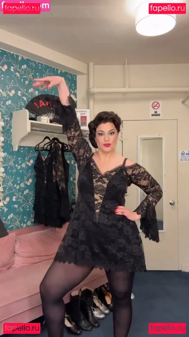 Ashley Graham Onlyfans Photo Gallery 