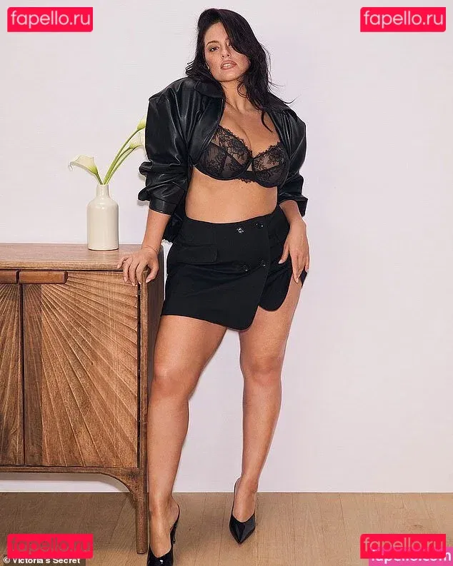 Ashley Graham Onlyfans Photo Gallery 