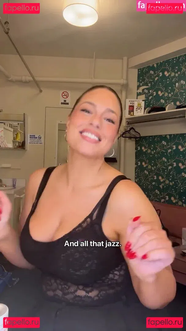 Ashley Graham Onlyfans Photo Gallery 