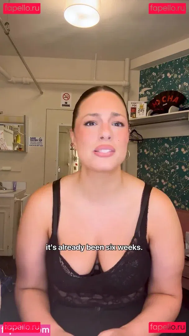 Ashley Graham Onlyfans Photo Gallery 