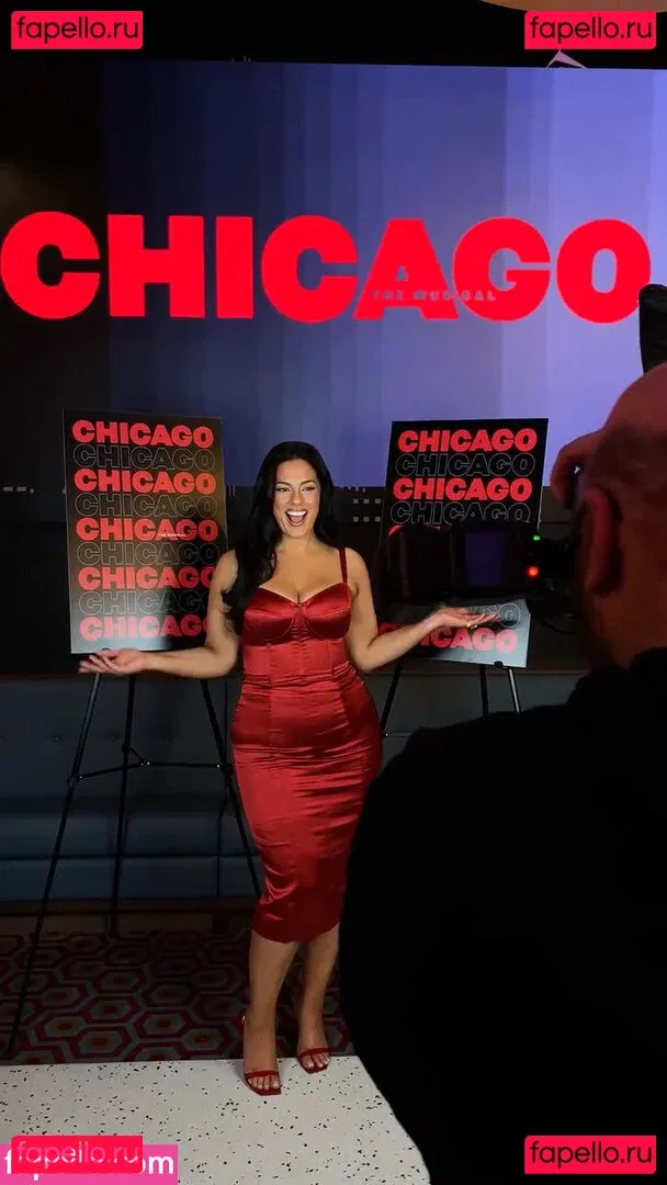 Ashley Graham Onlyfans Photo Gallery 