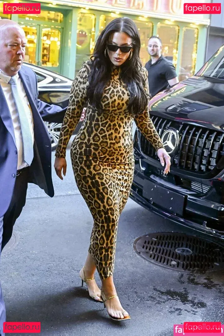 Ashley Graham Onlyfans Photo Gallery 