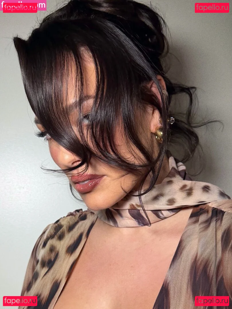 Ashley Graham Onlyfans Photo Gallery 