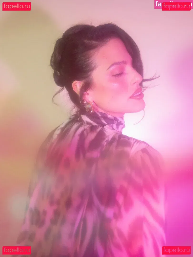 Ashley Graham Onlyfans Photo Gallery 